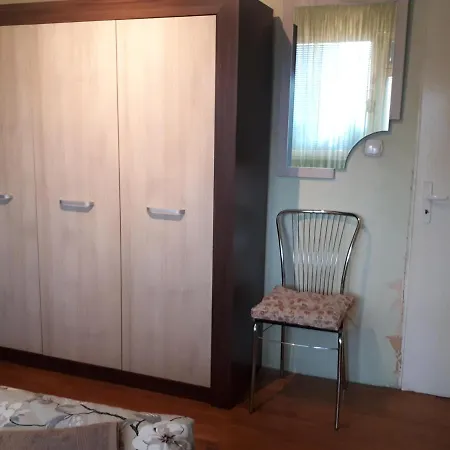 2 Bedrooms With Private Bath And Balcony Near The Airport * Sofía
